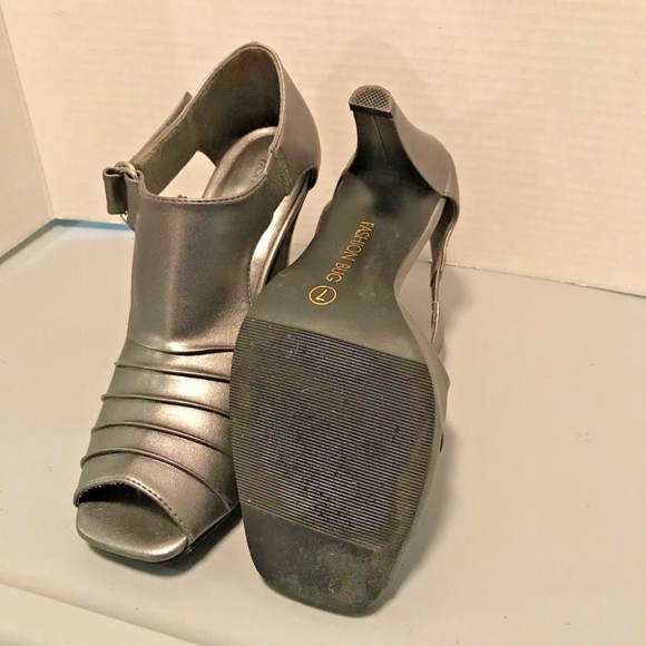 Fashion Bug Fiona Open Toe Pumps - Picture 5 of 5